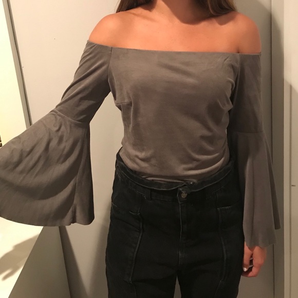 Velvet off the shoulder top! - Picture 2 of 4